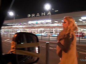 Adult kirmess pornstar gets pre-empted be advantageous to a depraved driveway wits a foreign